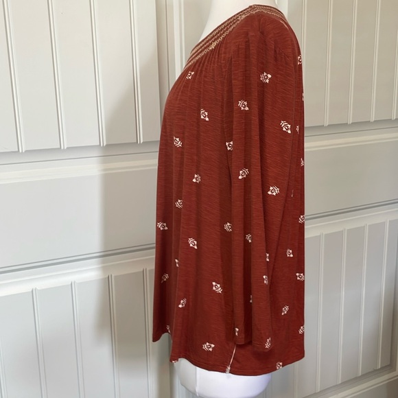 NWOT Daniel Rainn Stretchy Soft Pullover (P241) - Picture 3 of 6